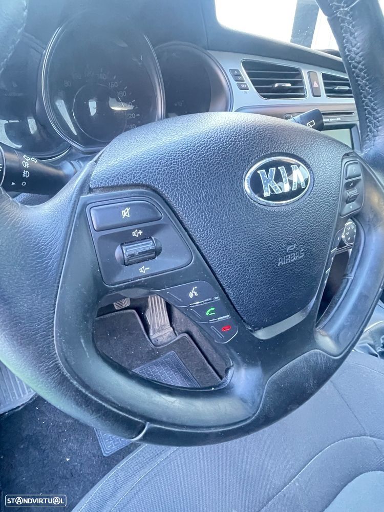 Kia Ceed SW 1.4 CRDi ECO - 9