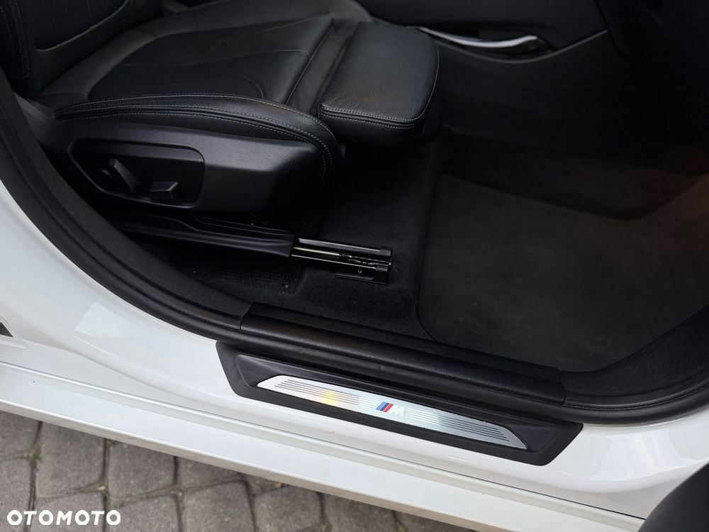 BMW X1 sDrive18i M Sport - 21