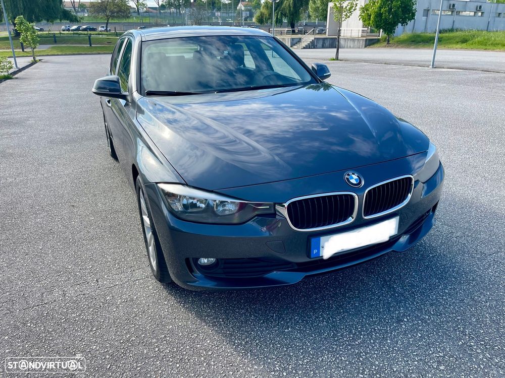 BMW 318 d Luxury Line - 7