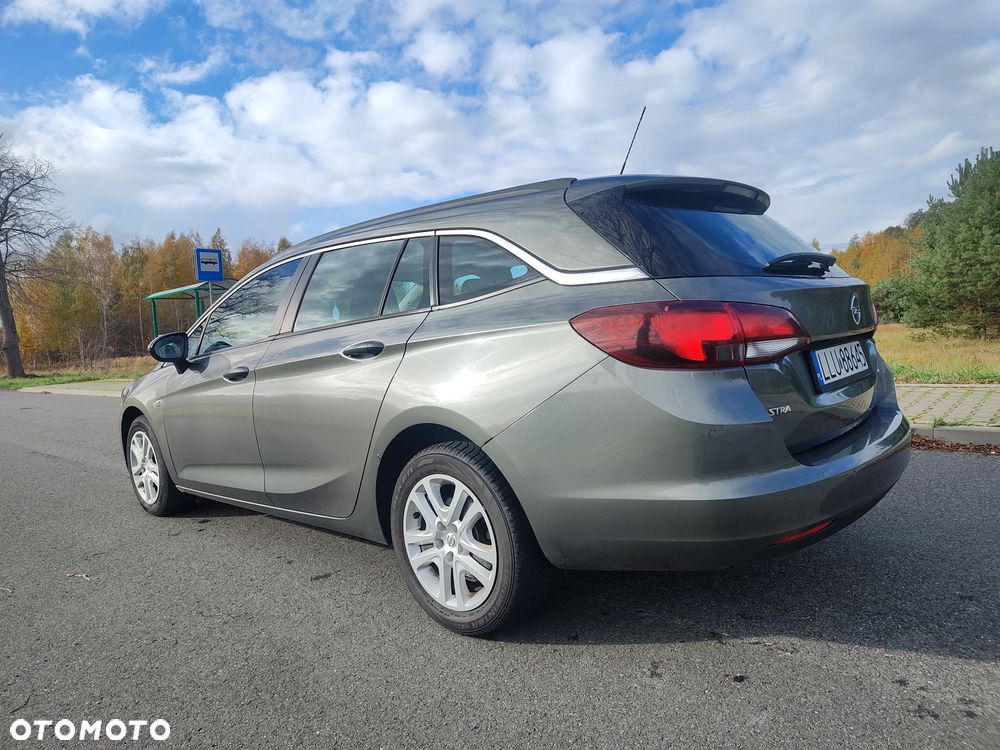 Opel Astra 1.6 CDTI Cosmo - 6