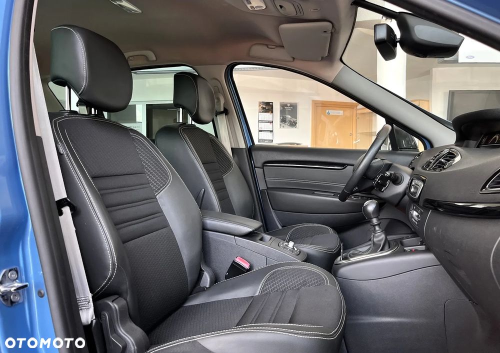 Renault Scenic Energy TCe 130 S&S Bose Edition - 21