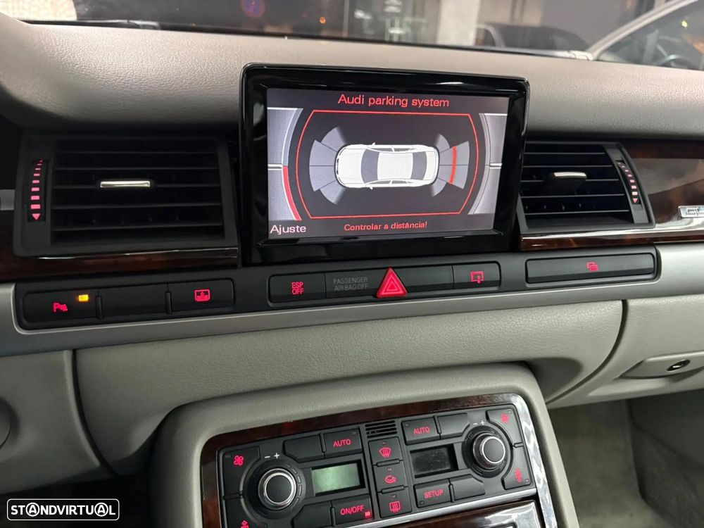 Audi A8 3.0 TDI V6 quattro Tiptronic - 28