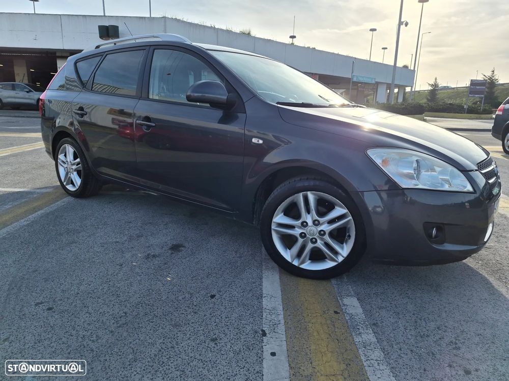 Kia Ceed SW 1.6 CRDi LX - 3