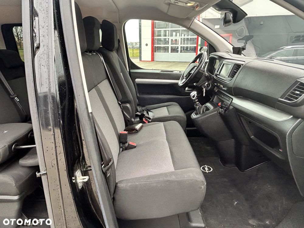 Opel Zafira - 10