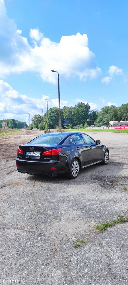 Lexus IS 250 Prestige - 3