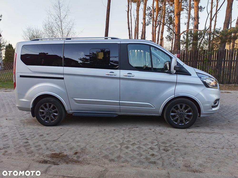 Ford Tourneo Custom 2.0 EcoBlue L1 Titanium - 4