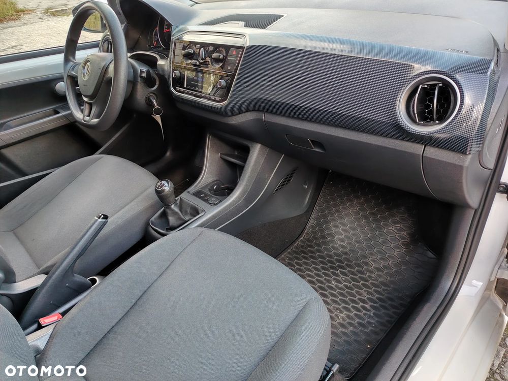 Volkswagen up! - 21