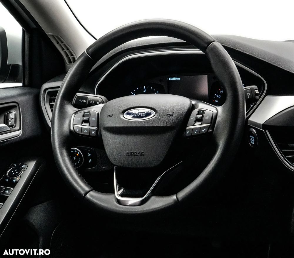 Ford Focus 1.5 EcoBlue Titanium Business - 17