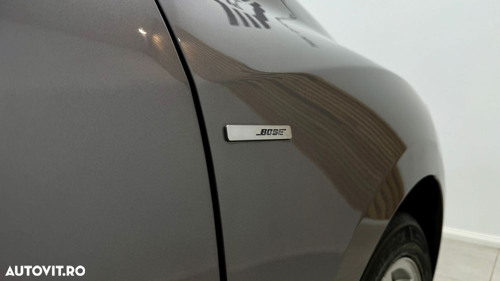 Renault Megane ENERGY dCi 110 Start & Stop Bose Edition - 15