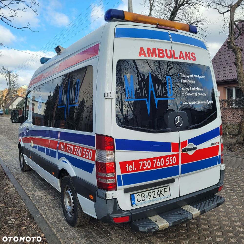 Mercedes-Benz Sprinter - 8