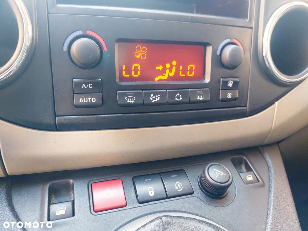 Peugeot Partner Kombi 110 Premium - 21