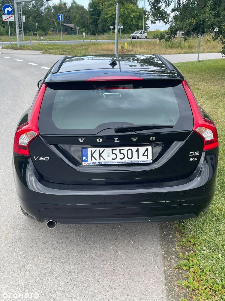 Volvo V60 D2 Drive-E Dynamic Edition (Kinetic) - 6
