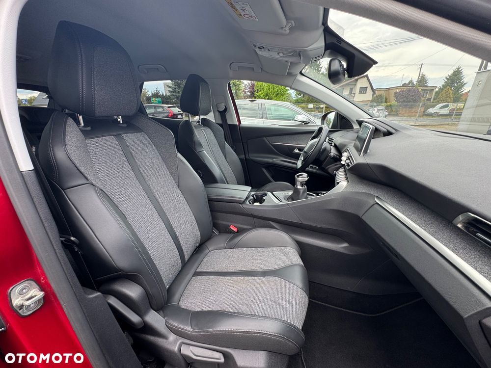 Peugeot 3008 PureTech 130 Stop & Start GPF Allure Pack - 18