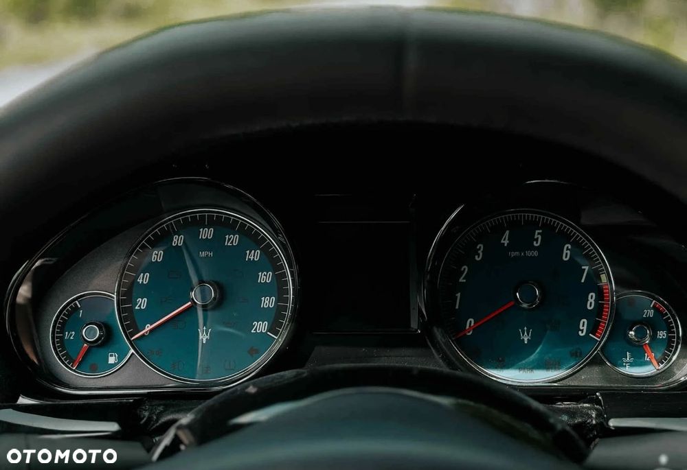 Maserati GranTurismo - 23