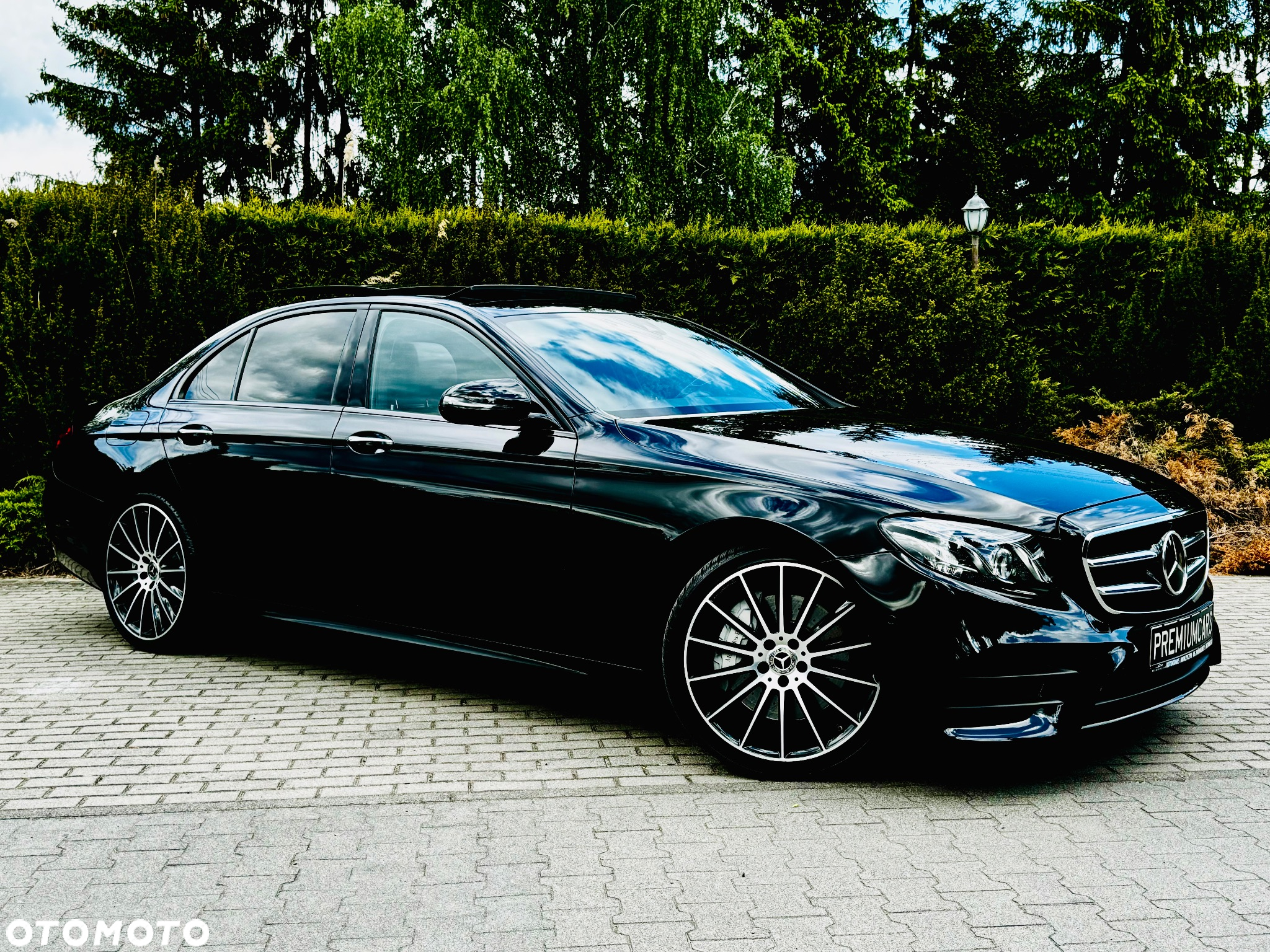 Mercedes-Benz Klasa E 350 9G-TRONIC AMG Line - 9