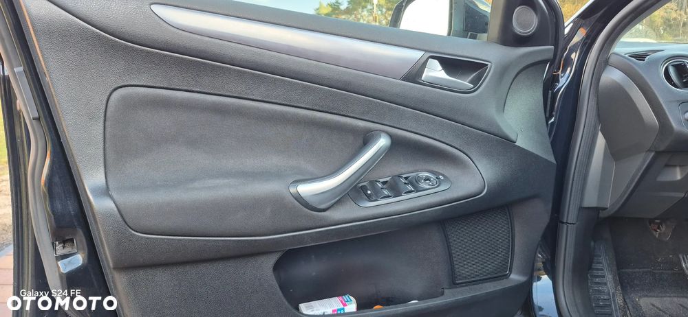 Ford Mondeo 2.0 TDCi Titanium X - 18