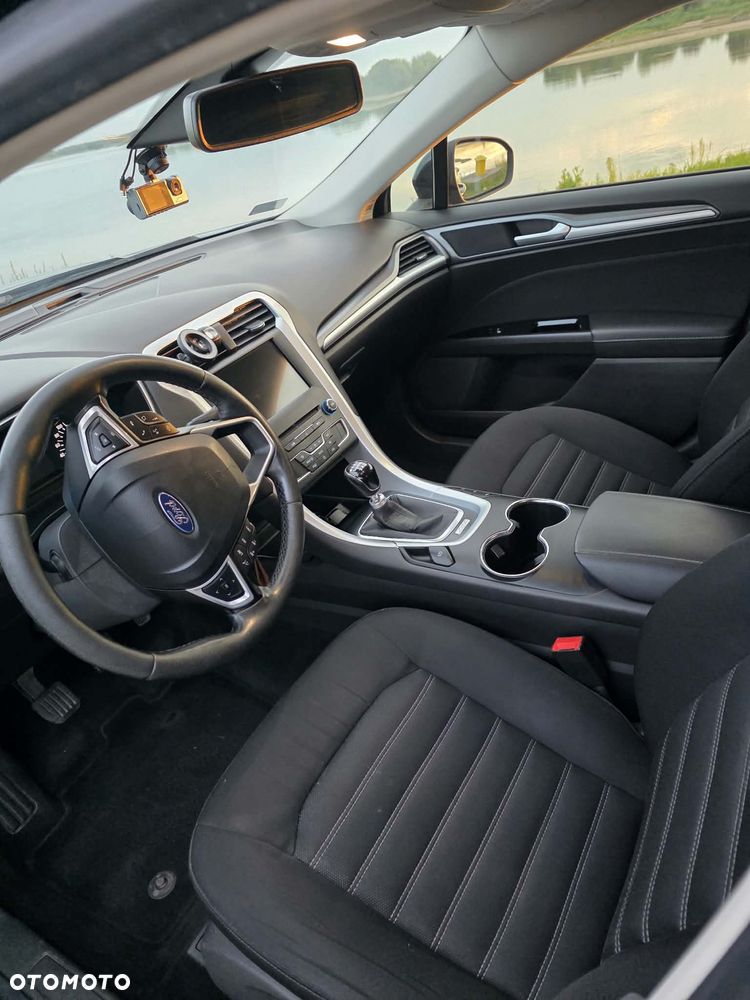 Ford Mondeo 1.5 EcoBoost Trend - 10