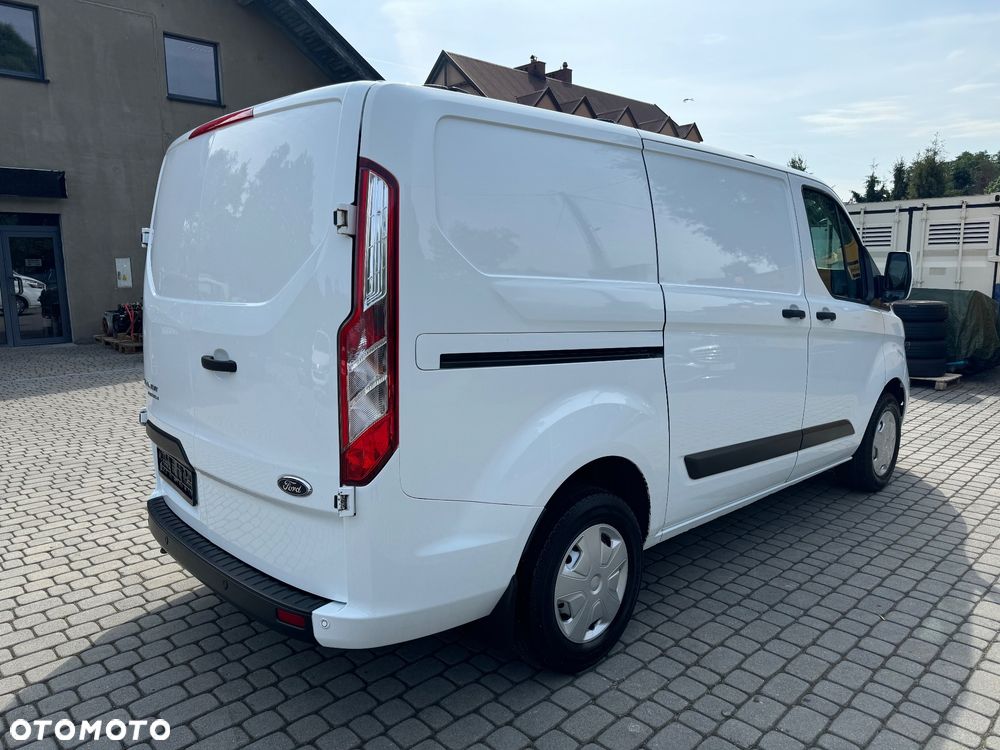 Ford Transit Custom - 5