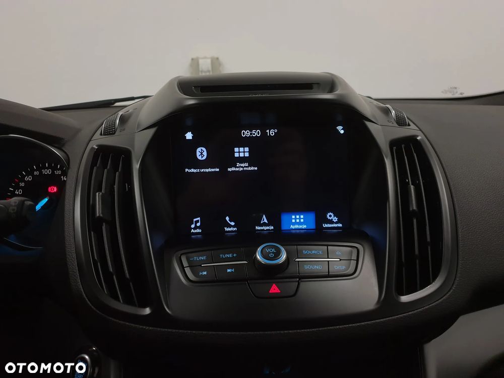 Ford Kuga 1.5 EcoBoost 2x4 Titanium - 18