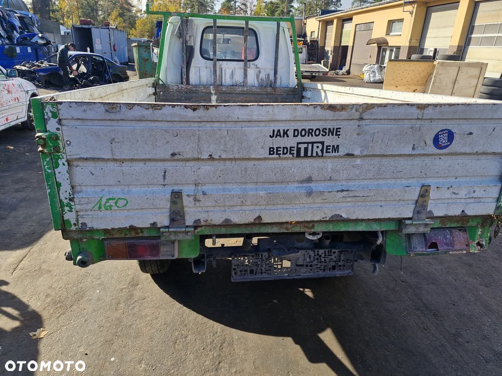 Kia CERES : Kia CERE pojazd na części: maska, zderzak, drzwi, szyby, lusterka, chłodnica.... - 10