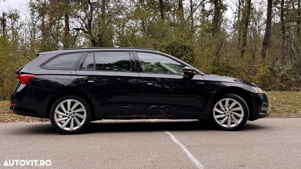 Skoda Octavia 2.0 TDI DSG Sportline - 21