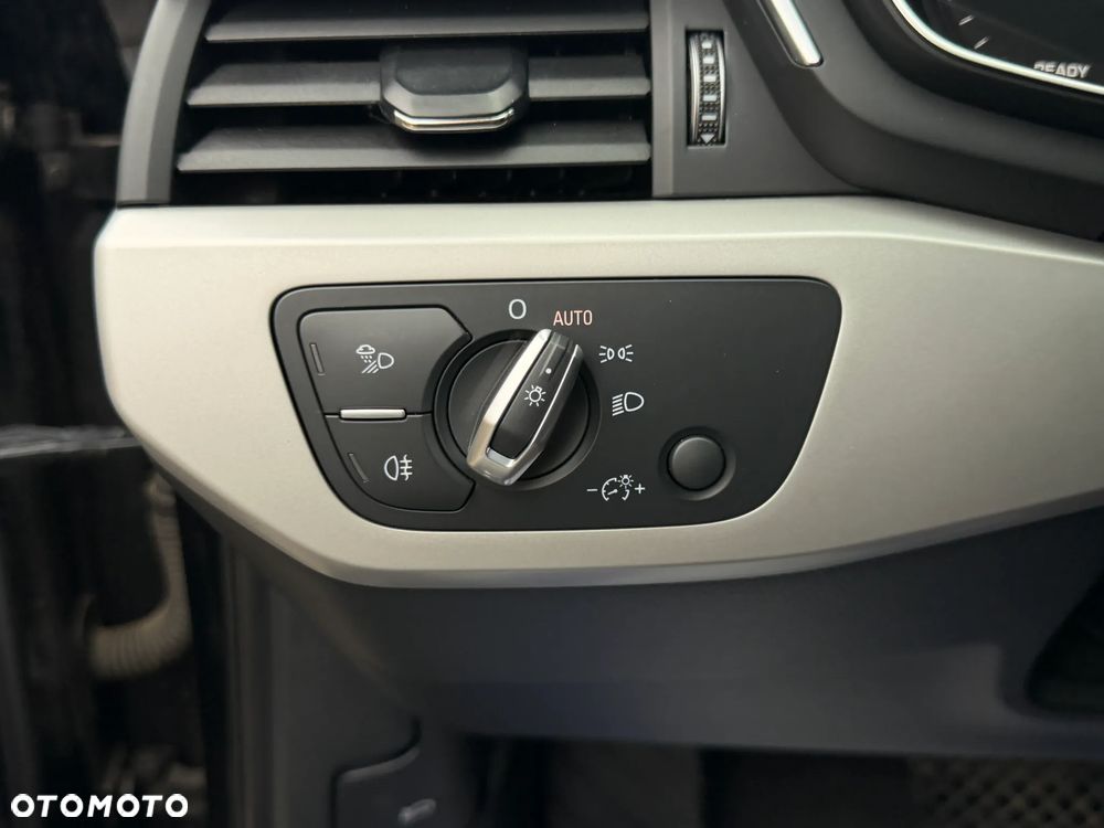 Audi A4 Limousine 35 TDI mHEV Advanced S tronic - 28