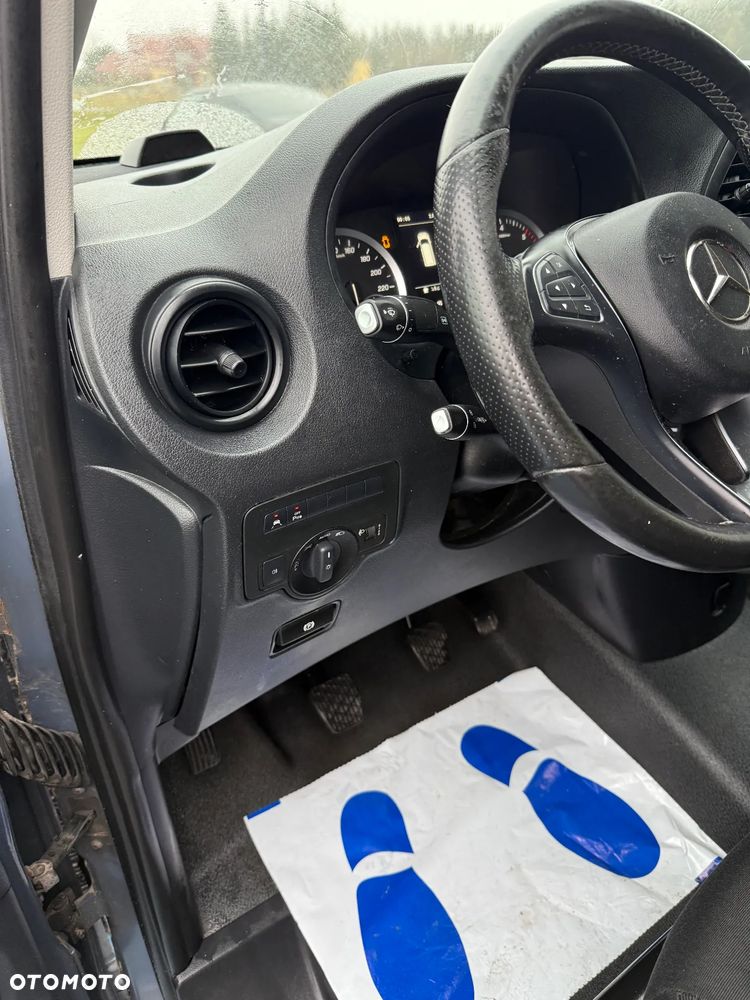Mercedes-Benz VITO - 5