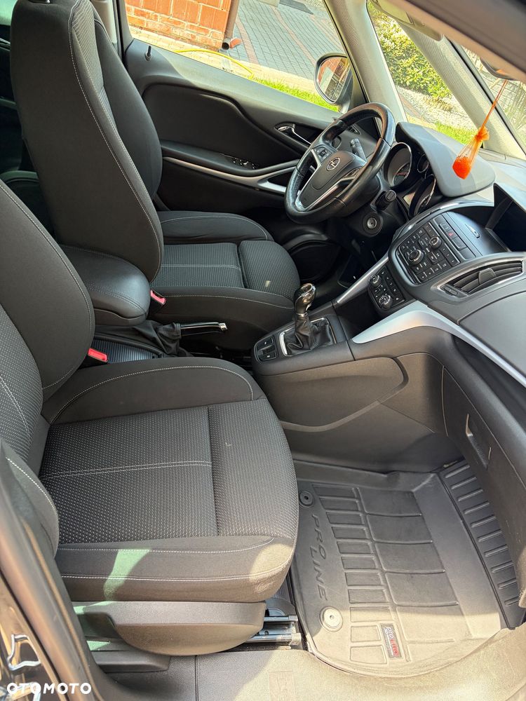 Opel Zafira Tourer 1.4 Turbo Style - 5