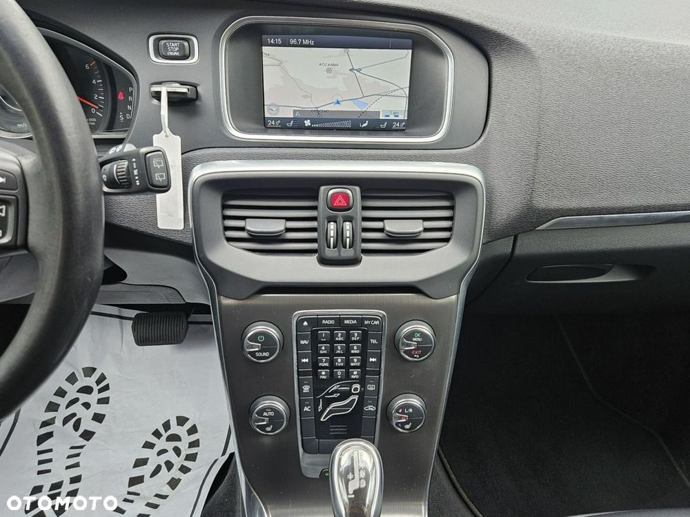 Volvo V40 D3 Geartronic Momentum - 10