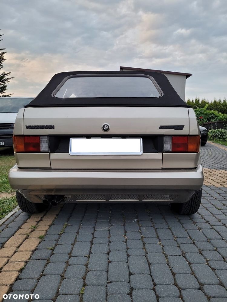 Volkswagen Golf - 4