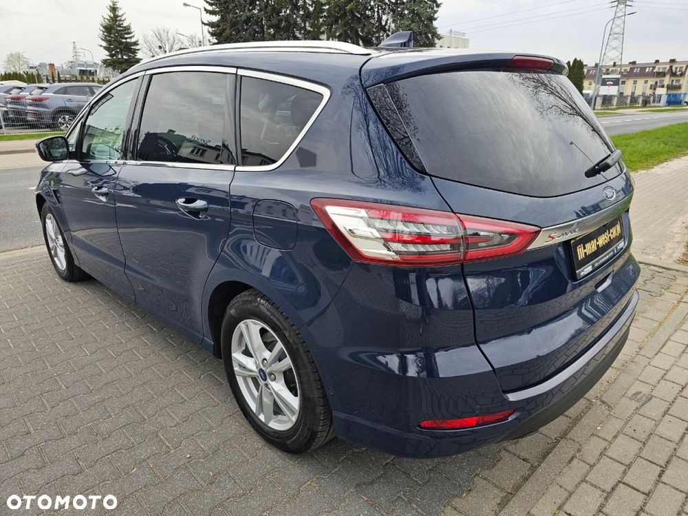 Ford S-Max - 9