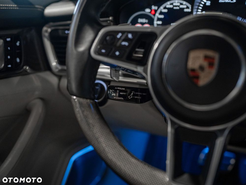 Porsche Panamera - 37