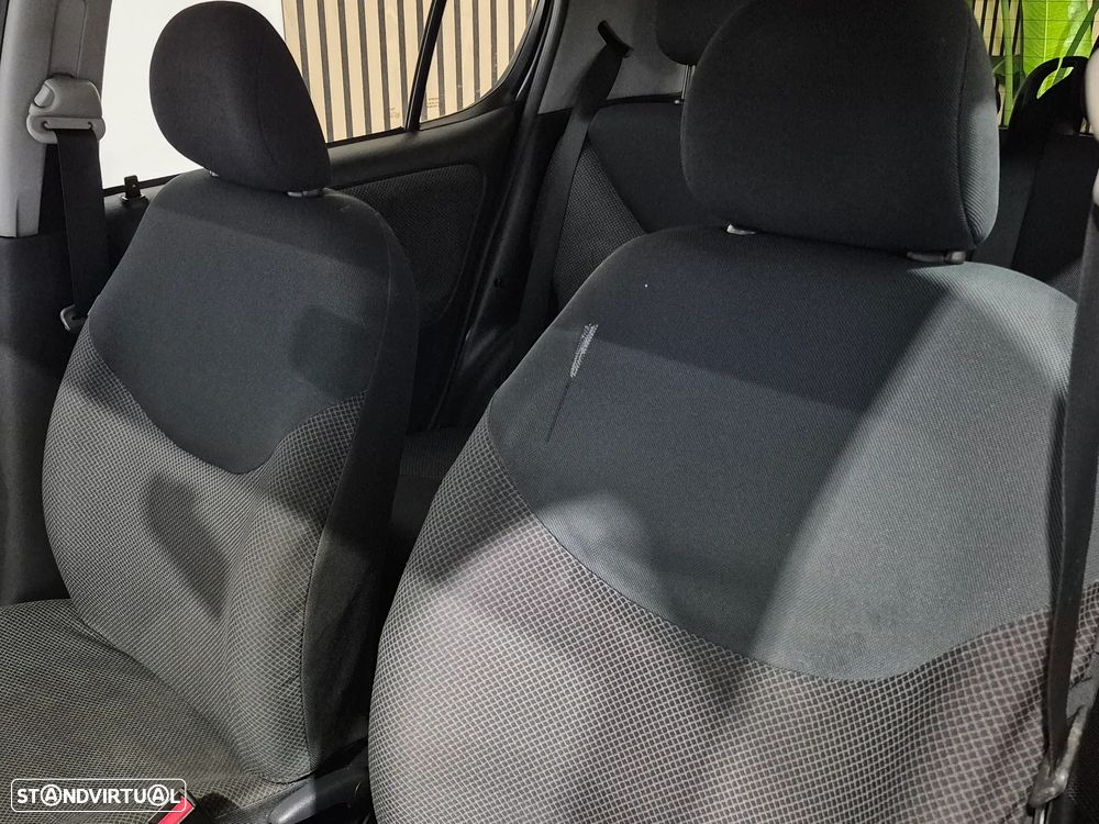 Toyota Yaris 1.0 Sol MMT AC - 18