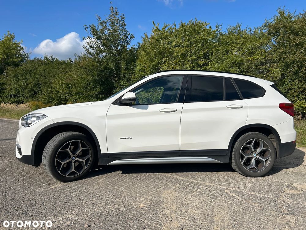 BMW X1 sDrive18d xLine - 8