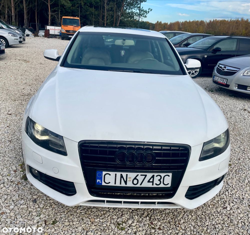 Audi A4 Limousine - 22