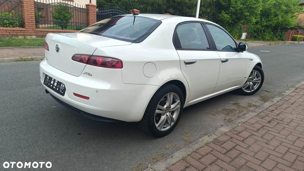 Alfa Romeo 159 2.0JTDM Sport - 1