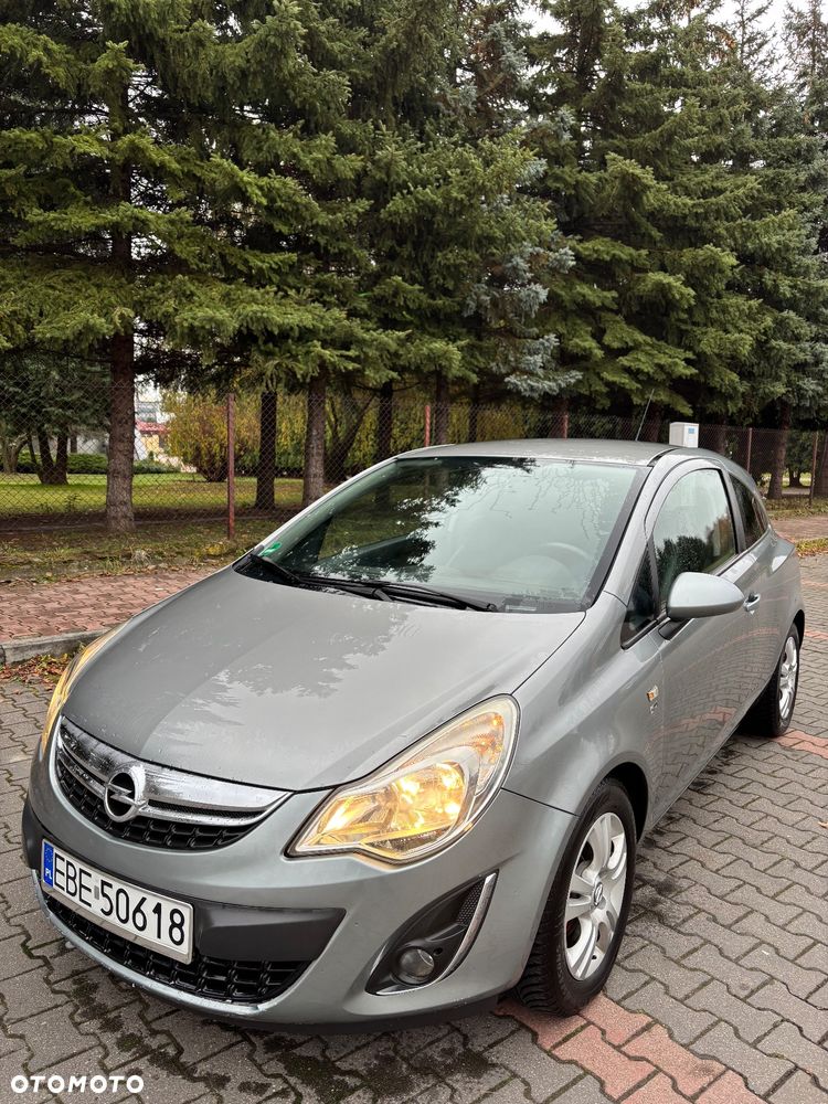 Opel Corsa 1.4 16V Limited Edition - 2