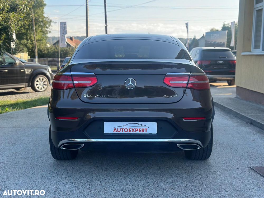 Mercedes-Benz GLC Coupe 250 d 4Matic 9G-TRONIC - 22