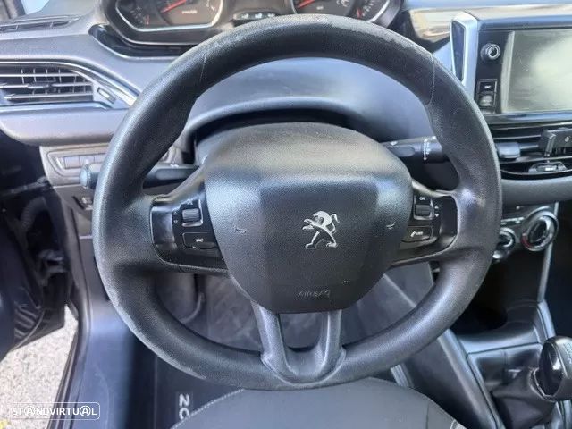 Peugeot 208 1.2 PureTech Access - 28
