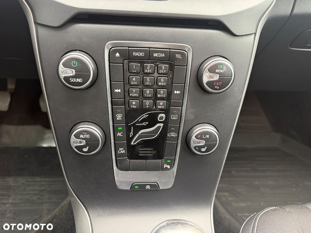 Volvo V40 - 17