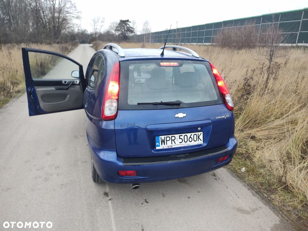 Chevrolet Rezzo 2.0 CDX - 7