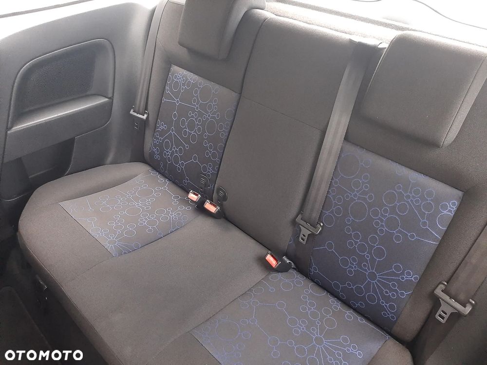 Ford Fiesta 1.3 Style - 19