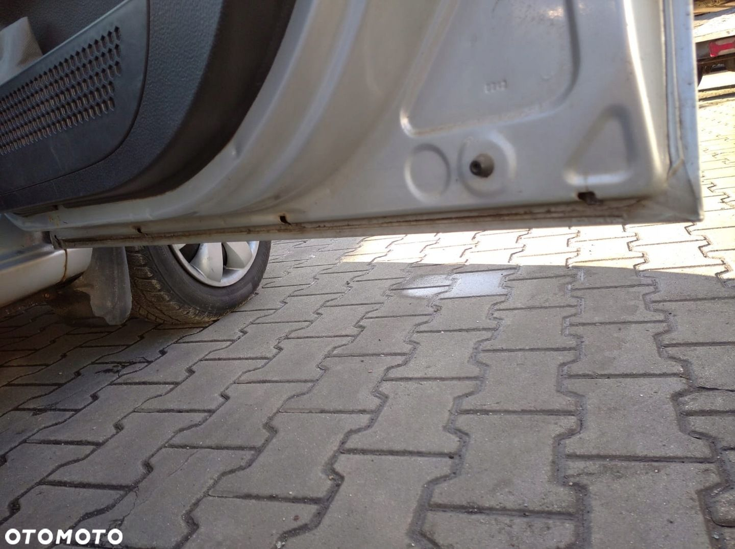 HYUNDAI GETZ 02- HB 5D DRZWI PRAWE PRZÓD PRZEDNIE SREBRNE CS - 6