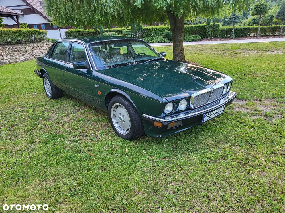 Jaguar XJ - 6