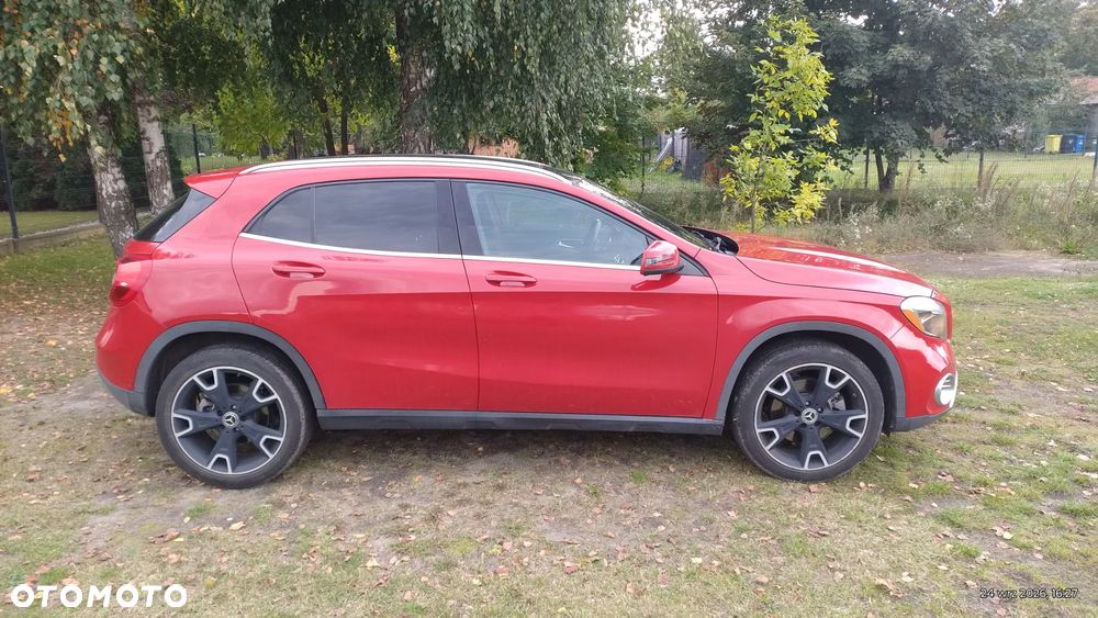 Mercedes-Benz GLA 250 8G-DCT Edition 1 - 6