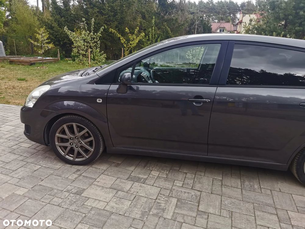 Toyota Corolla Verso 2.2 D-4D DPF Sol - 5