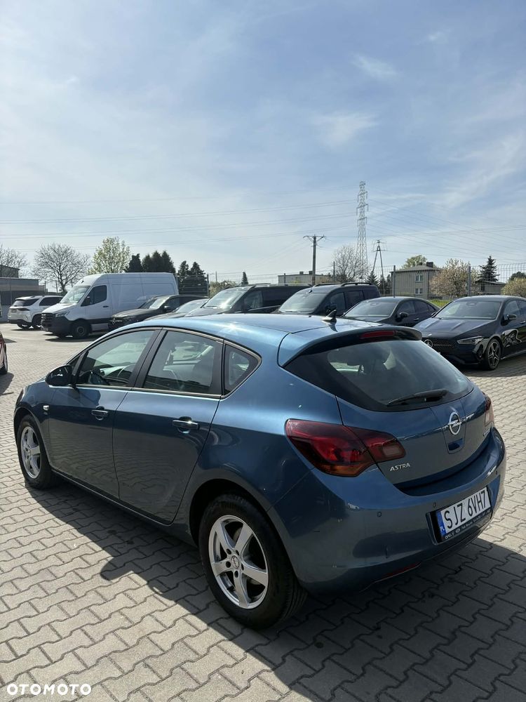 Opel Astra 1.7 CDTI DPF ecoFLEX TourerStart/Stop Active - 4