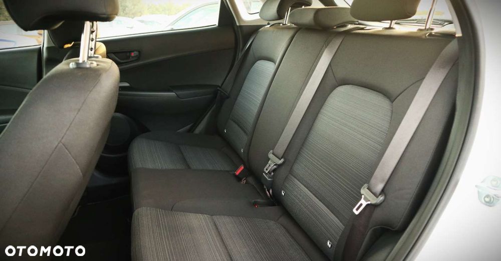 Hyundai Kona - 14