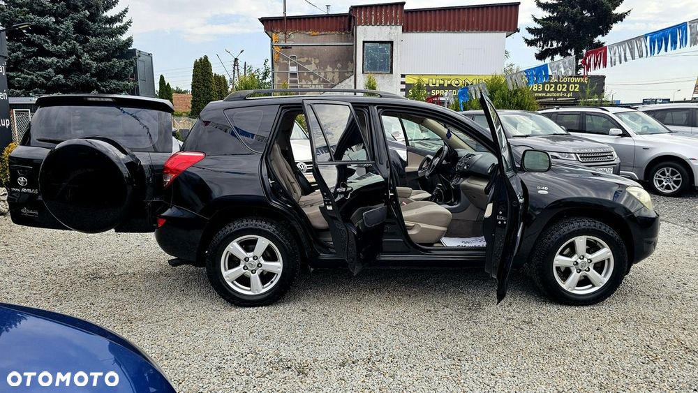 Toyota RAV4 - 19