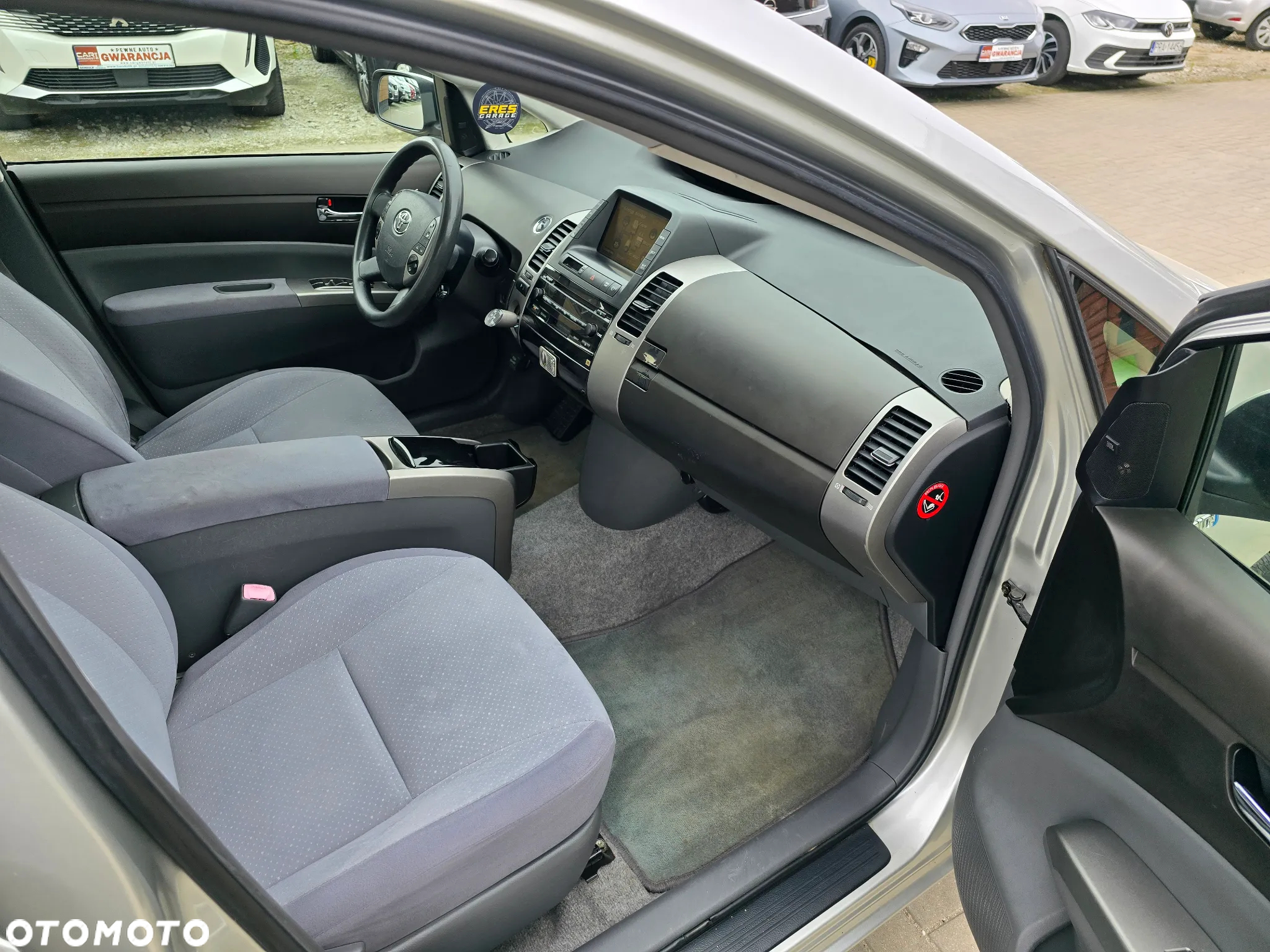 Toyota Prius - 11